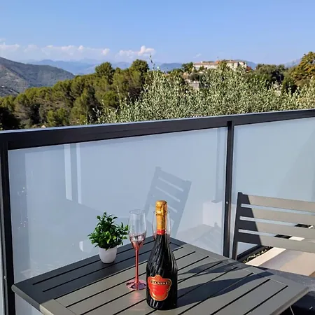 Apartment Olive Grove Retreat La Trinite